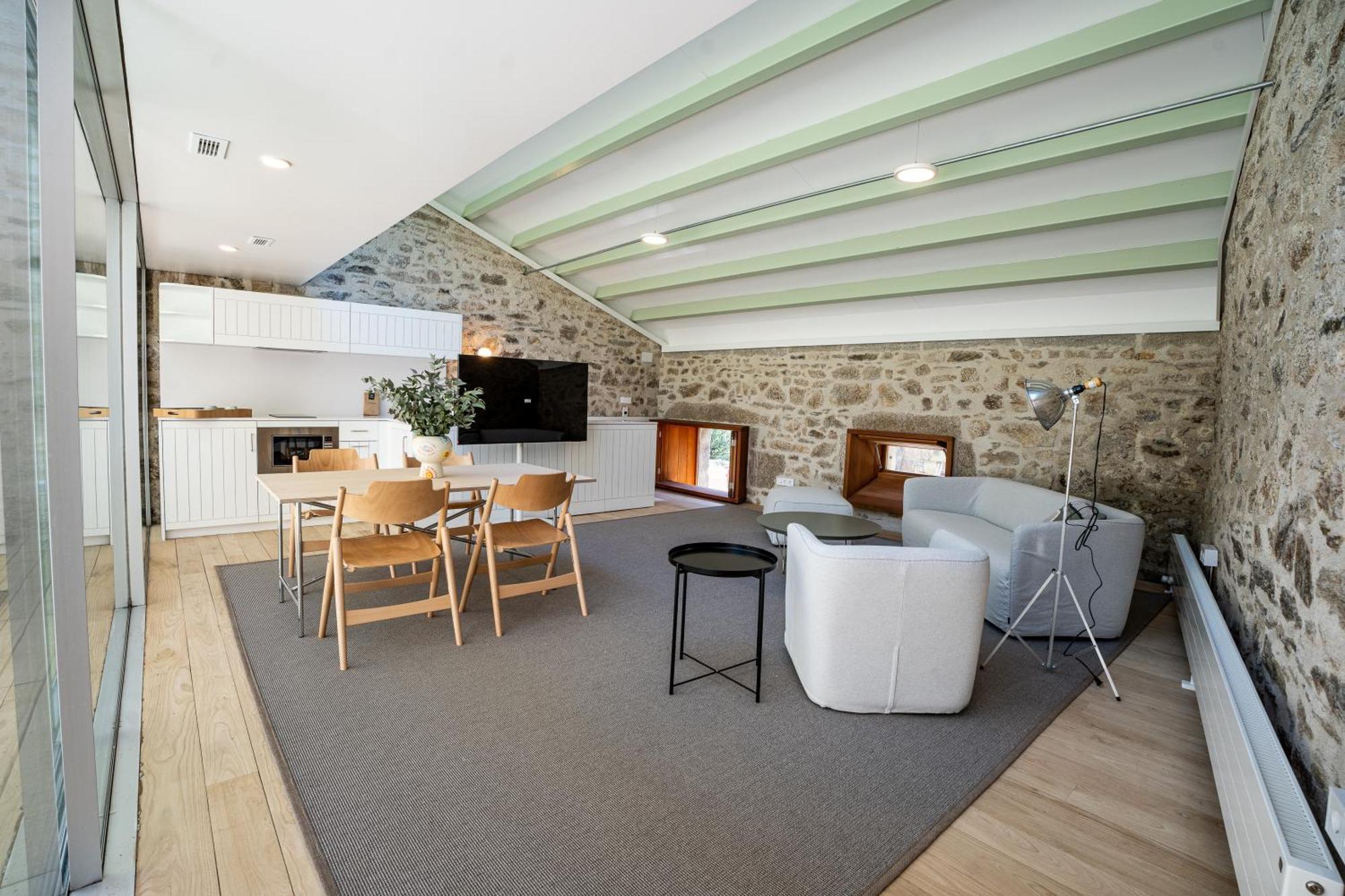 דירות סנטיאגו דה קומפוסטלה Casas Do Sarela By Upper Luxury Housing מראה חיצוני תמונה